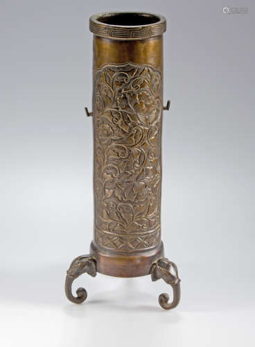 A Chinese bronze cylindrical vase