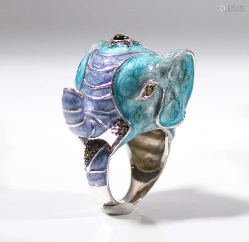 A large high quality sterling silver enameled designer ring depicts an elephant