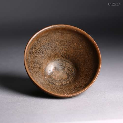 A JIZHOU GREEN GLAZED  BOWLS,SONG DYNASTY