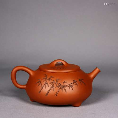 A Chinese Yixing Teapot with Handle