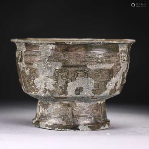 A Pottery Bowl Imitating a Western Zhou Dynasty Bronze