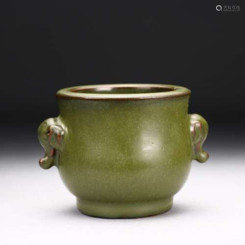 A Chinese Tea Dust Glazed Jar, Qianlong mark