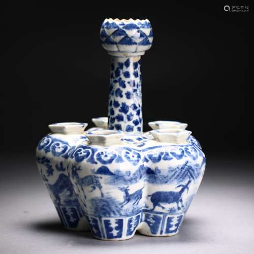 A blue and white bulb vase,Qing dynasty