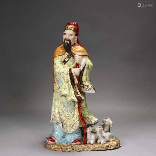 A Chinese Famille Verte Porcelain Figure,Republic Perio