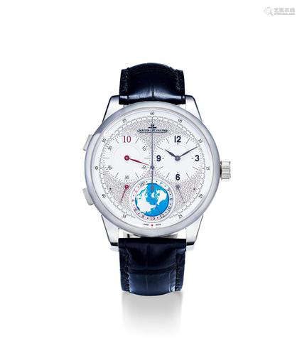 积家 精美，白金两地时机械腕表，备昼、夜显示，世界地图，世界时区及双动力储存显示，「Duomètre Unique Travel Time双翼系列腕表」，型号Q6063540，限量生产200枚，年份约2016