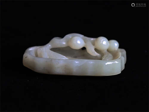 Chinese carved jade brush washer.