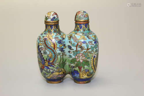 Chinese cloisonne snuff bottle.