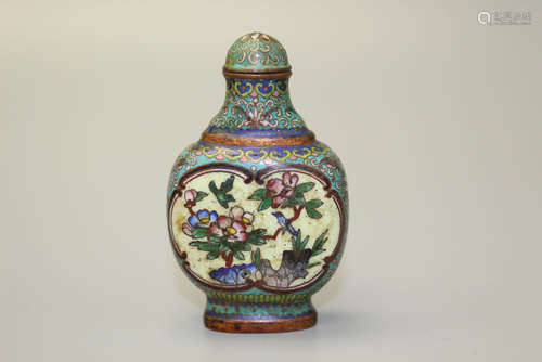 Chinese cloisonne snuff bottle, Qianlong mark.