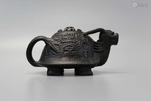 Chinese Pottery Teapot.