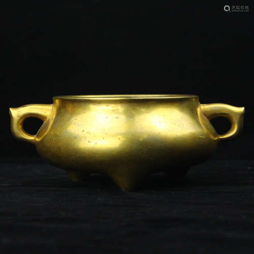 Chinese gilt bronze incense burner.