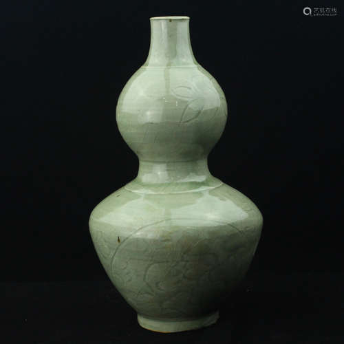 Chinese Longquan celadon glaze double gourd porcelain