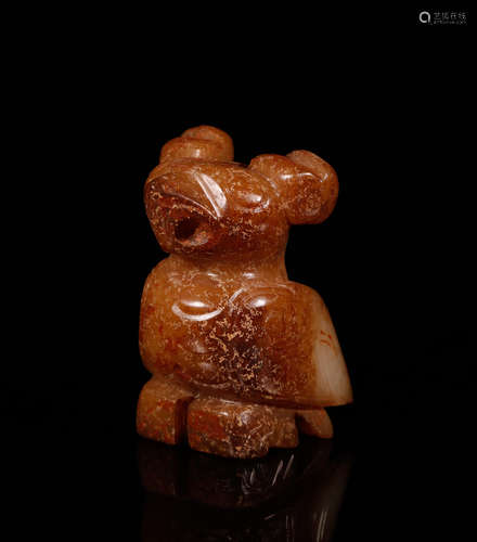 A Shang Jade Carved Bird, Xiao