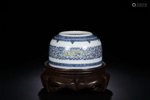 17-19TH CENTURY, A DRAGON PATTERN PORCELAIN WATER POT , QING DYNASTY