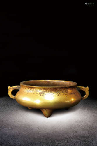 明   銅鎏金蚰耳三足爐