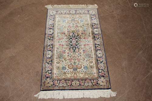 An Antique Indian Woolen Rug