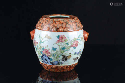 Qing Famille Rose Drum-Form Stool