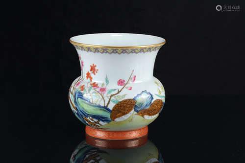 Qing Famille Rose Quail Vase Zhadou