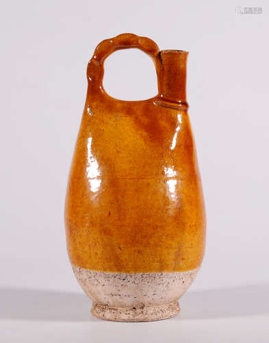 Liao Yellow-Glazed Pot