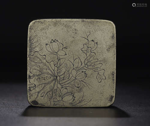 A WHITE BRONZE CASTED LOTUS PATTERN INK BOX