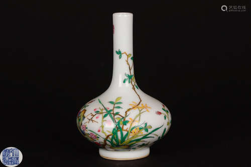 AN ENAMELED GLAZE FLORAL PATTERN DAN VASE