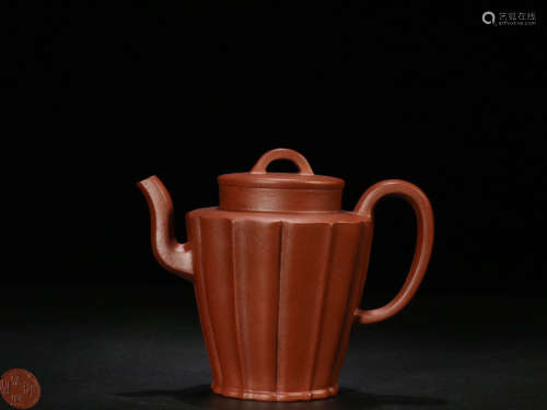 A RED MUD CARVED BAMBOO PATTERN ZISHA POT