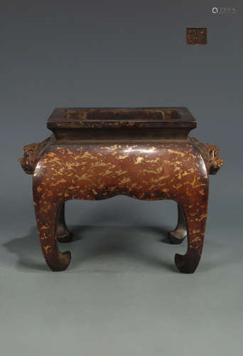 A GILT BRONZE CASTED SQUARE CENSER