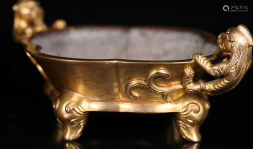 A GILT BRONZE CASTED DOUBLE EAR CENSER