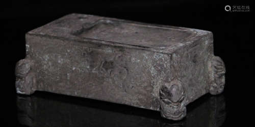 A STONE CARVED SQUARE INK SLAB