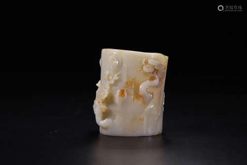 A HETIAN JADE CARVED TREE PATTERN PEN HOLDER