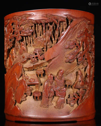A ZITAN WOOD FIGURE STORY PATTERN SURROUNDED PEN HOLDER