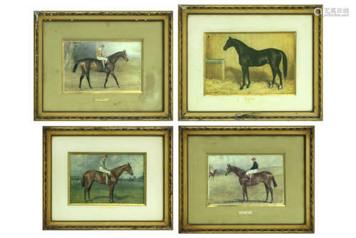 Lot van vier prints in kleur telkens met een prijspaard (van de Cassiers), waarvan [...]