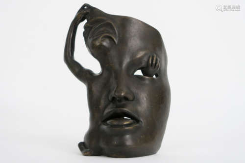 FERRARO SERAFINO sculptuur n° 4/8 in brons met een erotisch thema achter een masker [...]