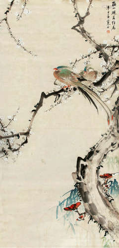 江寒汀（1903～1963） 梅枝双禽 立轴 纸本