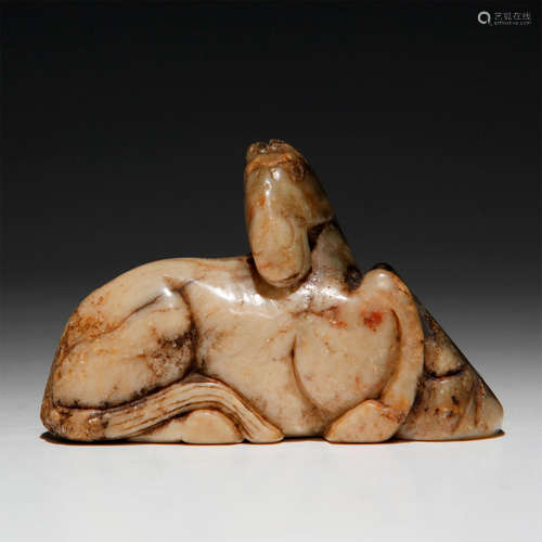 CHINESE CARVED RECUMBENT JADE HORSE, MING DYNASTY