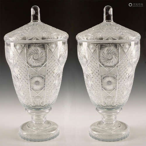 PALATIAL BOHEMIAN BRILLIANT CUT CRYSTAL APOTHECARY SHAPE JAR WITH LID