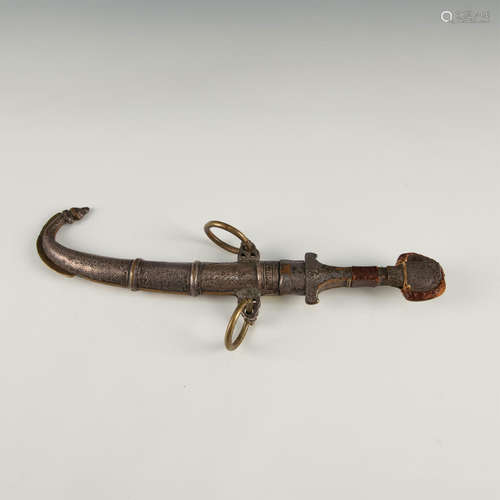 TRADITIONAL MOROCCAN KHOUMYA BERBER DAGGER