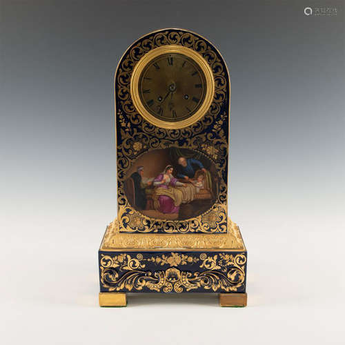 19TH CENTURY SEVRES PORCELAIN COBALT GILT MANTLE CLOCK