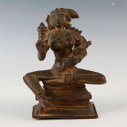 ANTIQUE BRONZE STATUE OF INDIAN GODDESS PERIYACHI