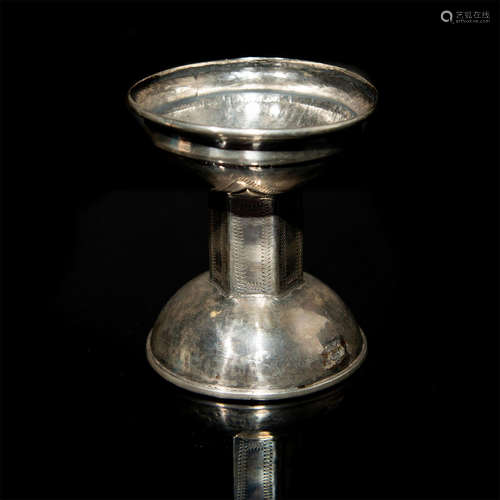 JUDAICA SILVER SHALLOW BASIN CUP WITH STAR OF DAVID