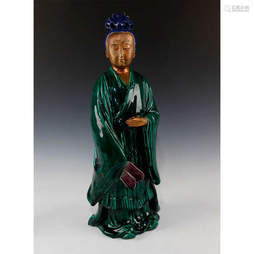 CHINESE PORCELAIN LARGE FIGURAL NOBLE LADY WITH FAN