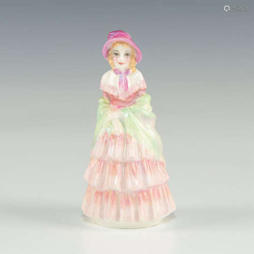 ROYAL DOULTON FIGURINE VICTORIAN LADY M1