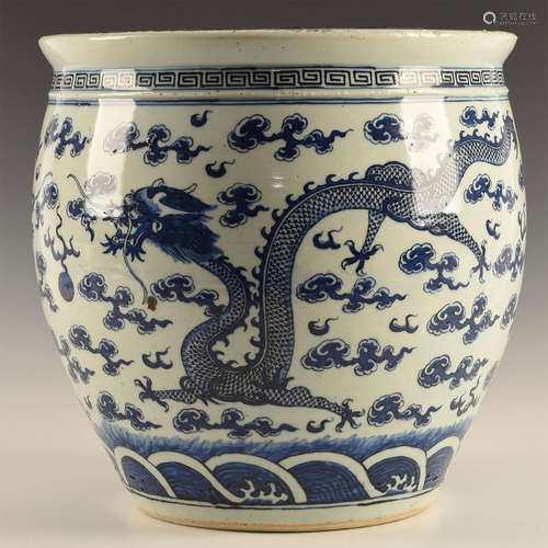 CHINESE WHITE AND COBALT BLUE JARDINEIRE WITH TWO DRAGONS