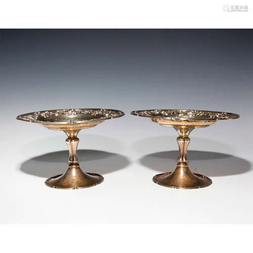 PAIR OF EDWARDIAN FIRE GILDED STERLING SILVER COMPOTES