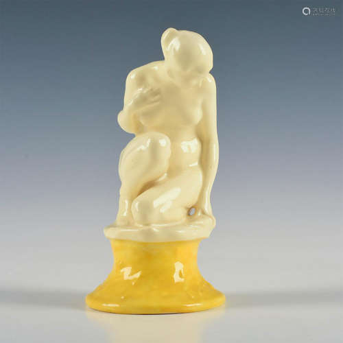 ROYAL DOULTON FIGURINE, FEMALE STUDY HN 606