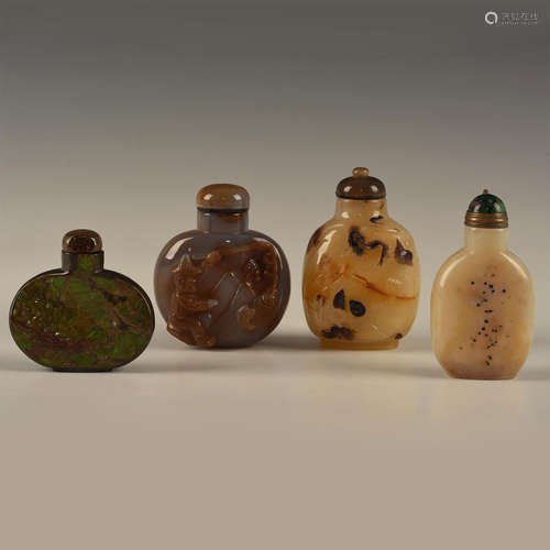 GROUP OF FOUR CHINESE SNUFF BOTTLES