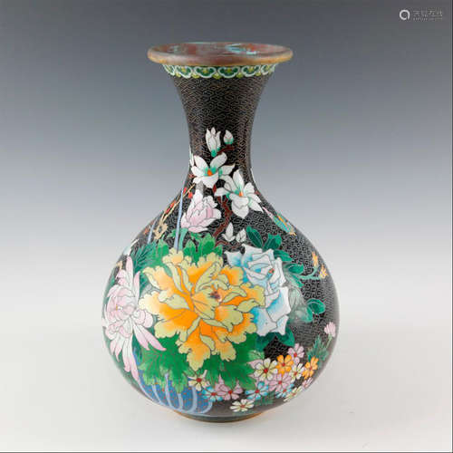 CHINESE CLOISONNE VASE