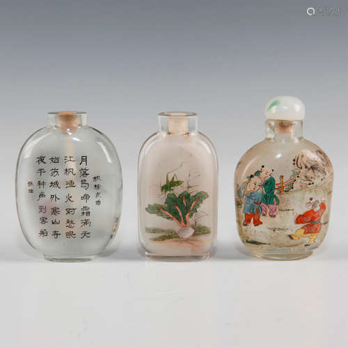 3 INTERIOR-PAINTED CHINESE GLASS SNUFF BOTTLES