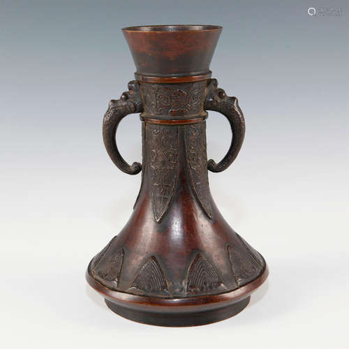 BRONZE CHINESE /JAPANESE TWO HANDLE VASE