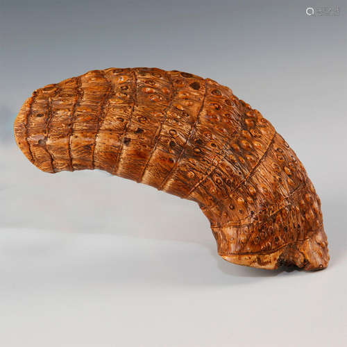 CARVED CHINESE BAMBOO-ROOT CALLIGRAPHIC ARM REST