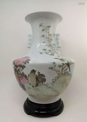 A PORCELAIN VASE